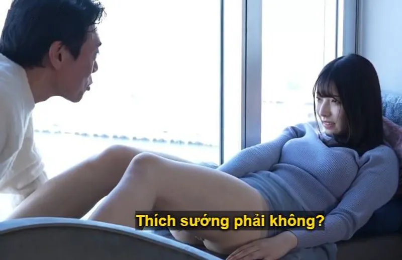 Buổi hẹn hò giữa lão chú và cô minh tinh tuổi teen mới chập chững nghề nghiệp tại nhà nghỉ.
